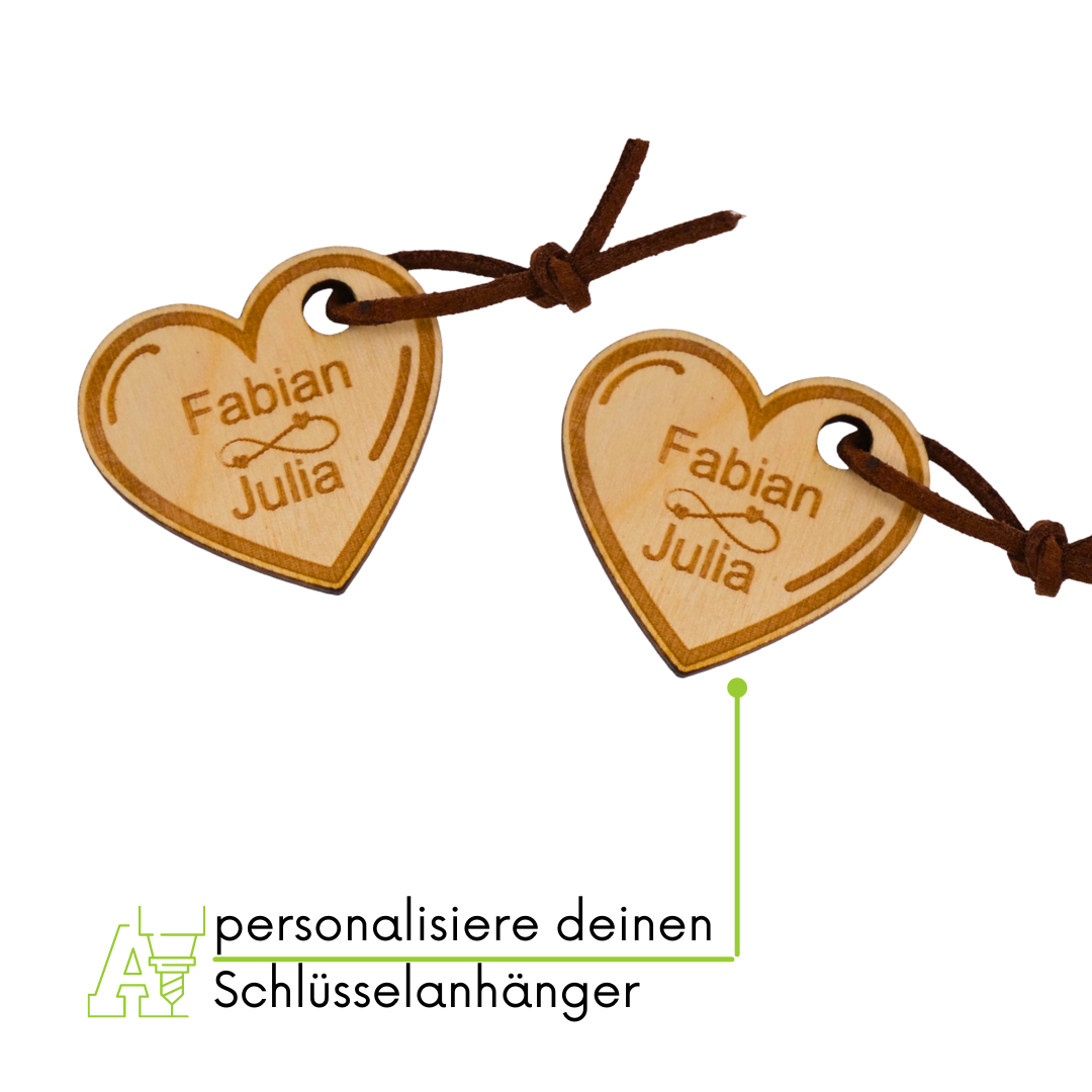 personalisierter Schlüsselanhänger aus Holz mit stabilem Lederband und Schlüsselring (Herz unendliche Liebe)